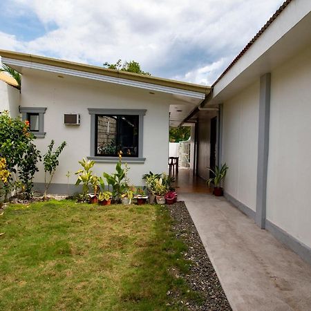 Oyo 777 Rn Guesthouse Moalboal Eksteriør bilde