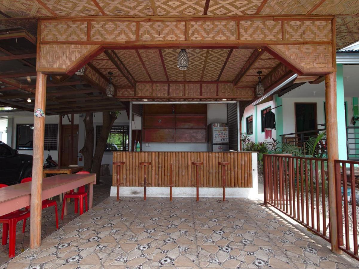 Oyo 777 Rn Guesthouse Moalboal Eksteriør bilde